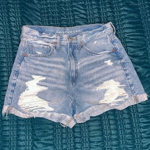 American Eagle Mom Shorts High Rise - Size 6